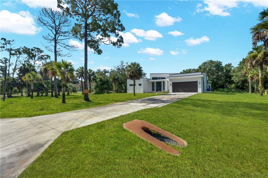 GOLDEN GATE ESTATES - Residential