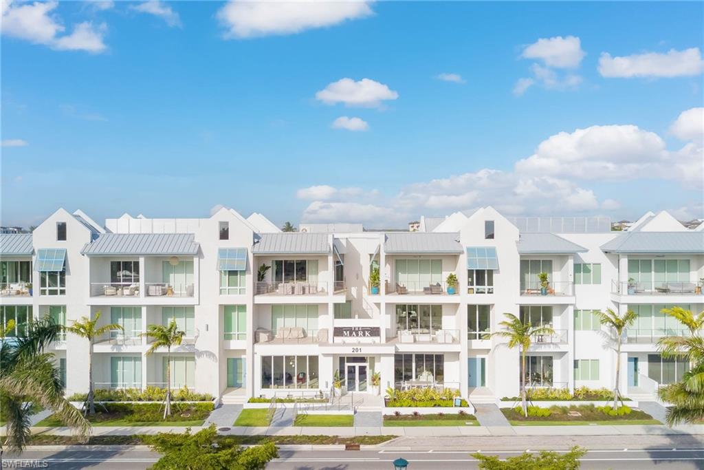 OLDE NAPLES - Residential