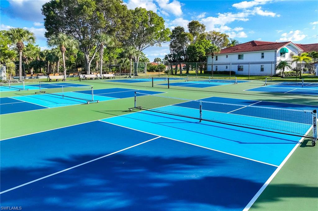 SAPPHIRE LAKES - Residential Lease