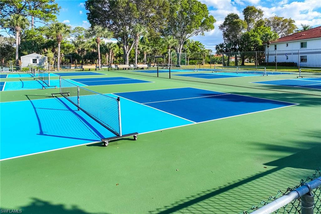 SAPPHIRE LAKES - Residential Lease