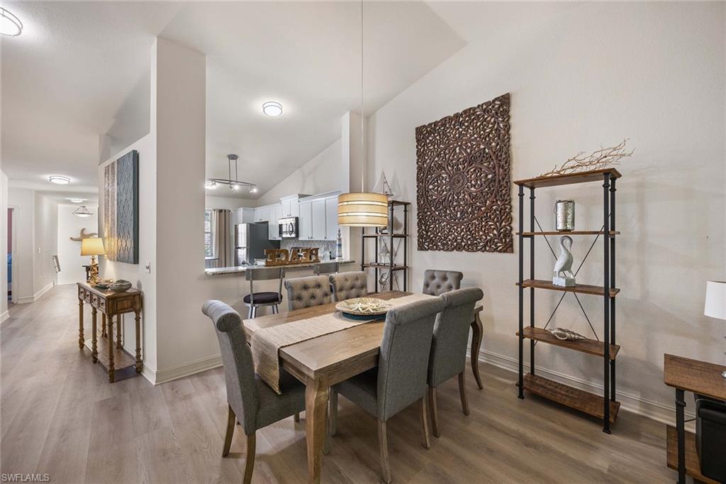 SAPPHIRE LAKES - Residential Lease