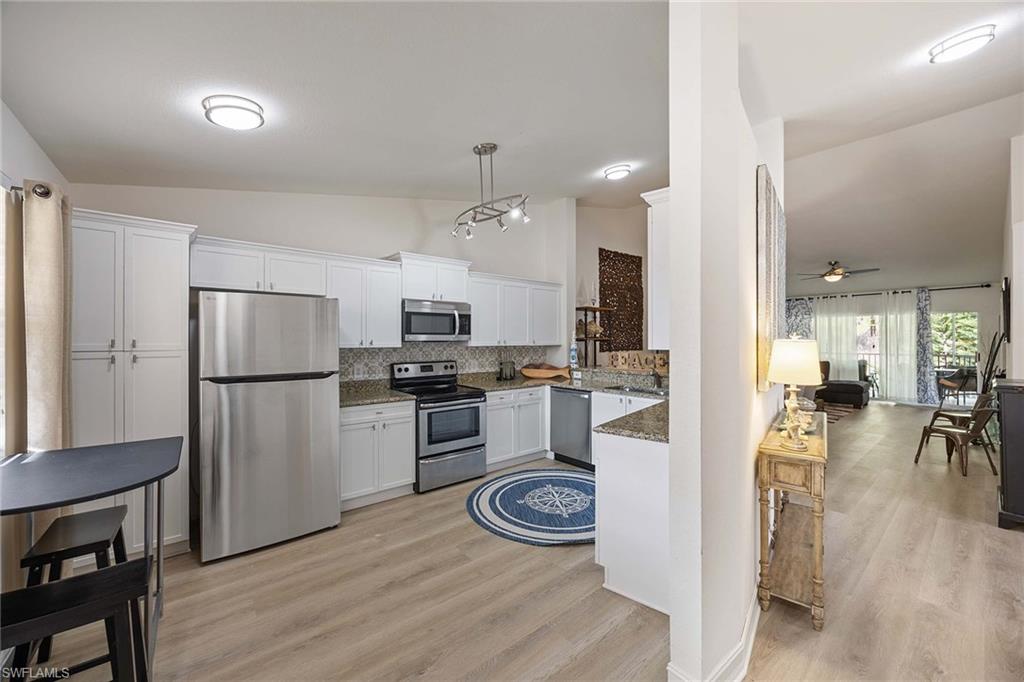 SAPPHIRE LAKES - Residential Lease
