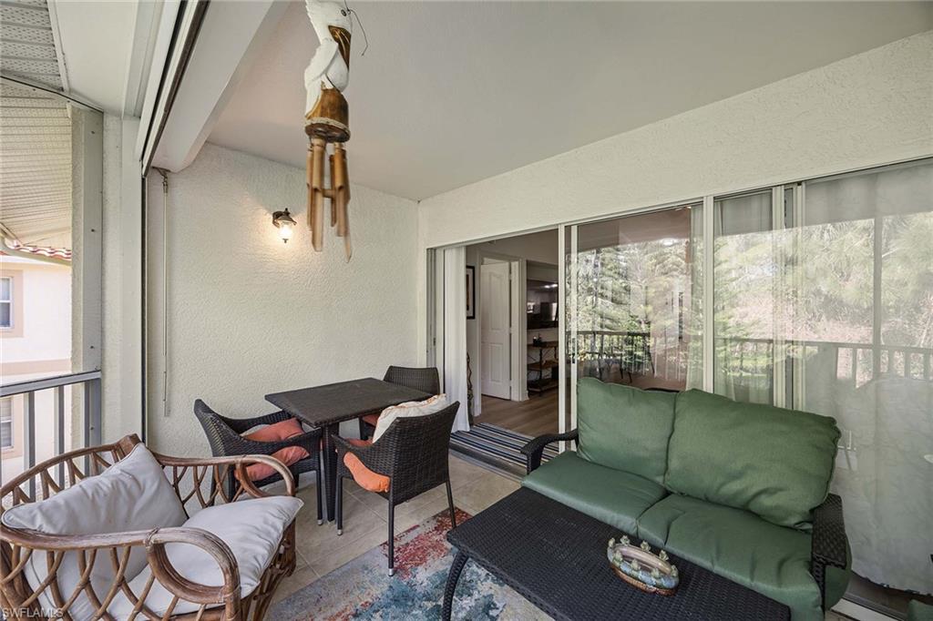 SAPPHIRE LAKES - Residential Lease