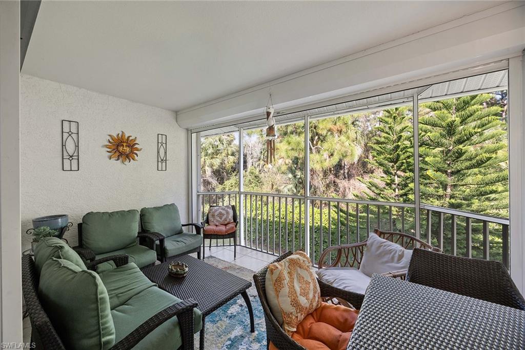 SAPPHIRE LAKES - Residential Lease