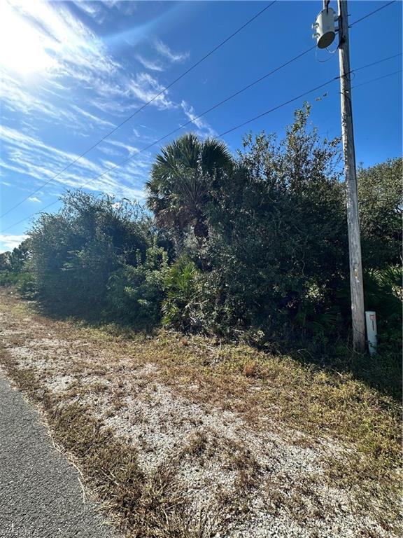 LEHIGH ACRES - Land