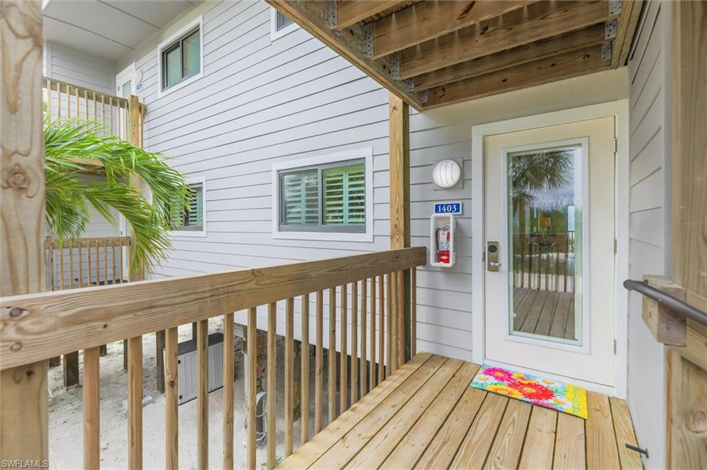 BEACH COTTAGES - Residential