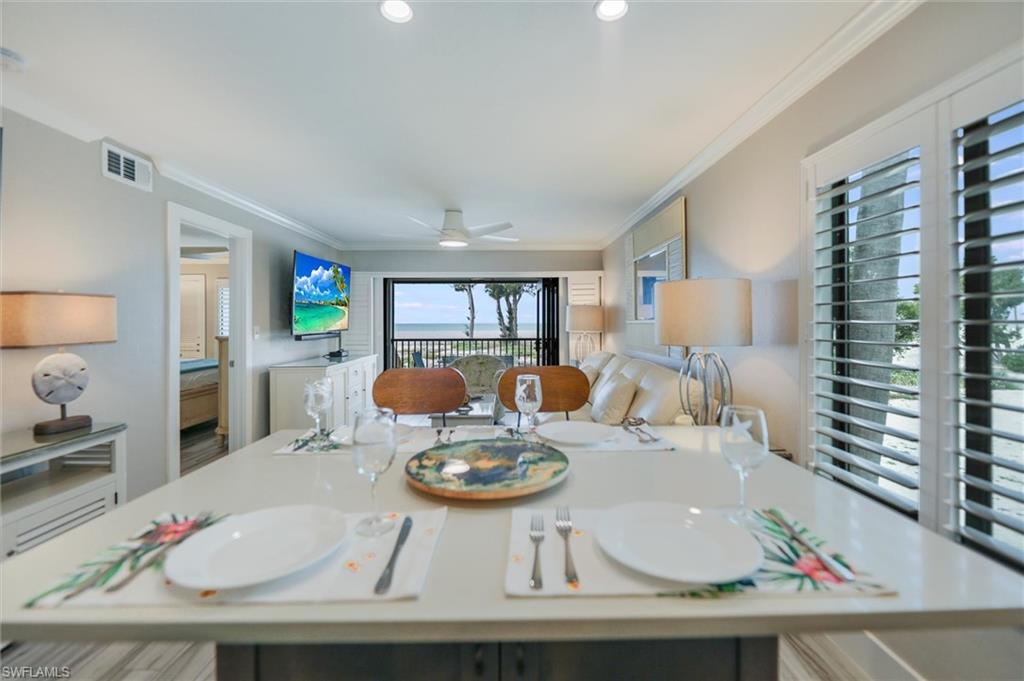 BEACH COTTAGES - Residential