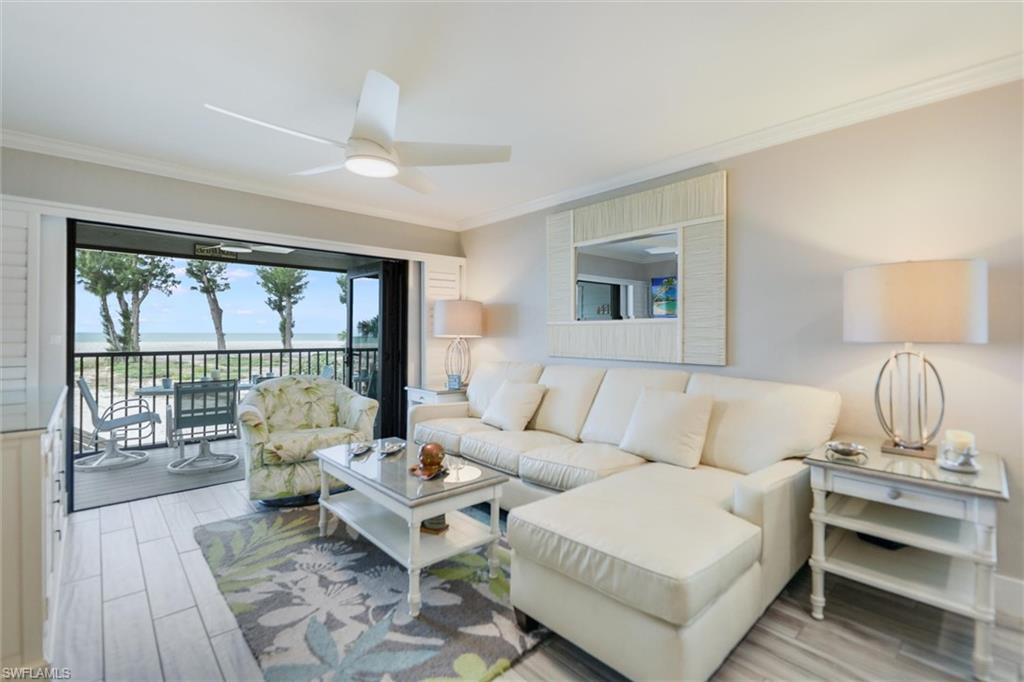 BEACH COTTAGES - Residential
