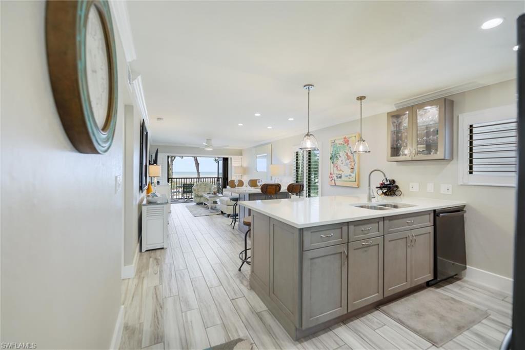 BEACH COTTAGES - Residential