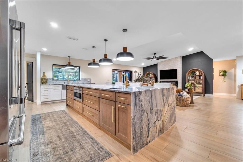 RIDGEWOOD - Residential