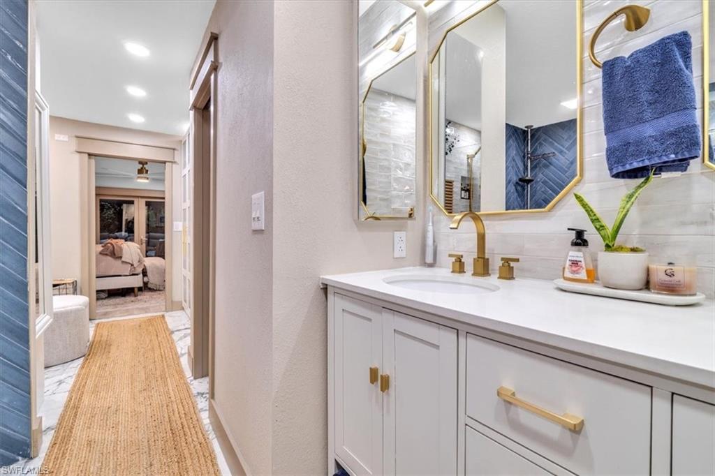 RIDGEWOOD - Residential