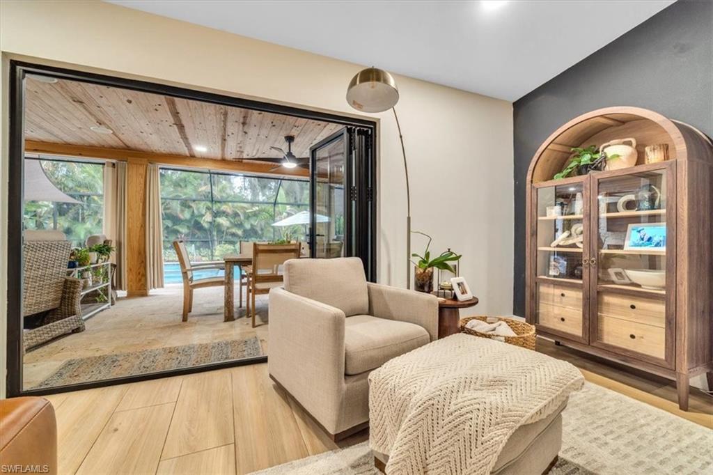 RIDGEWOOD - Residential