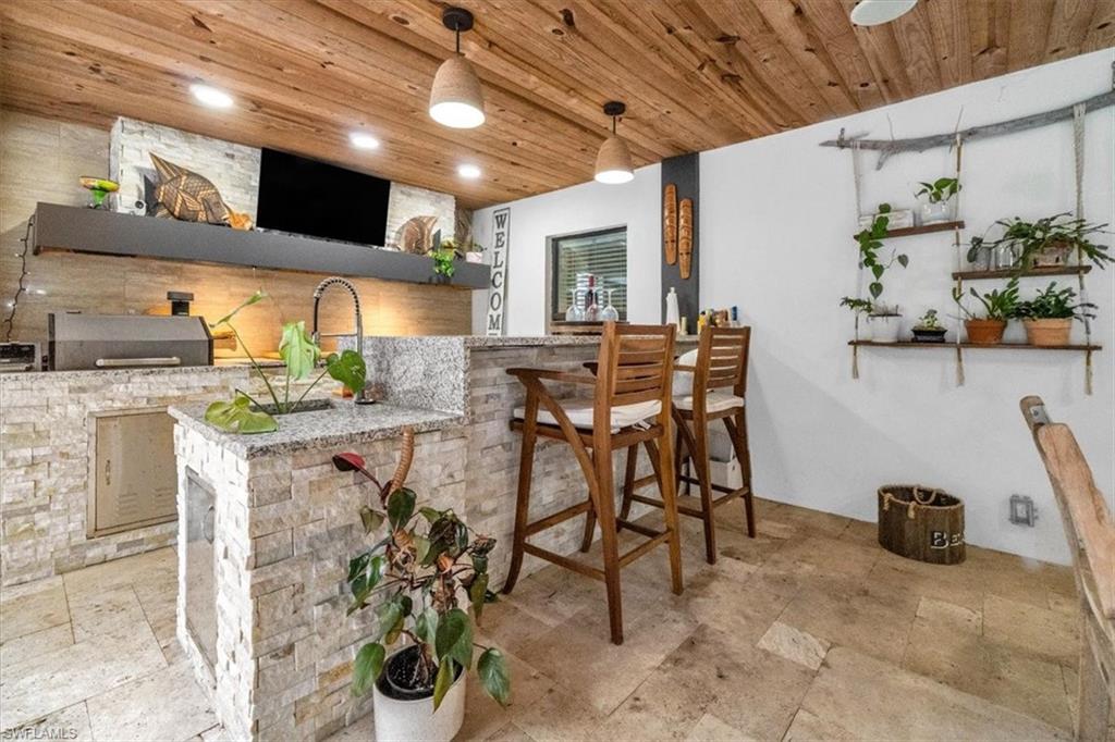 RIDGEWOOD - Residential