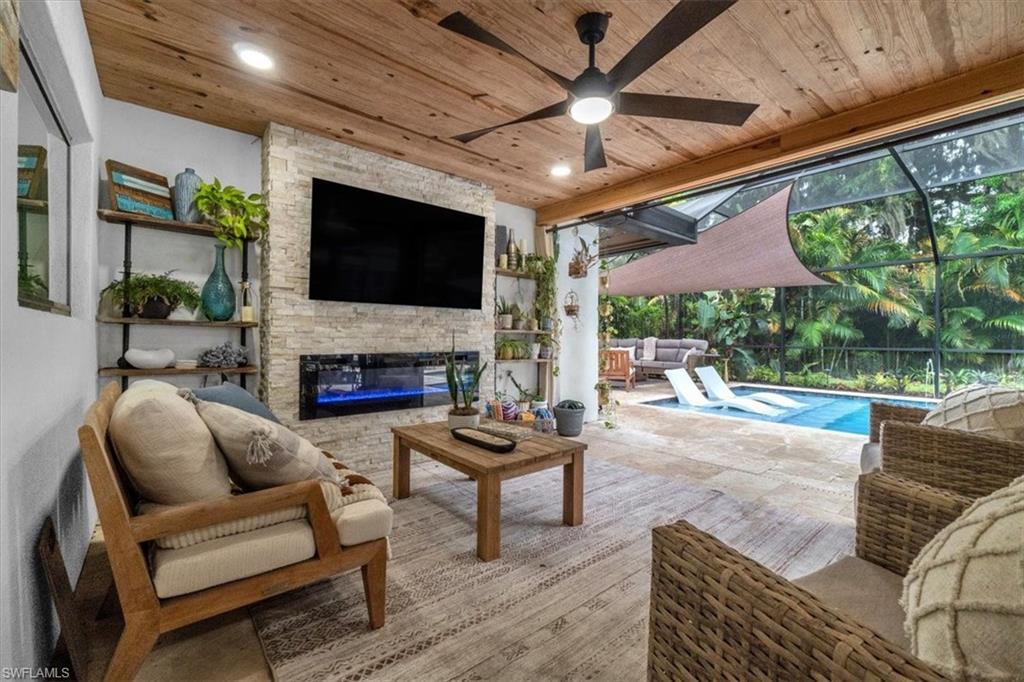 RIDGEWOOD - Residential
