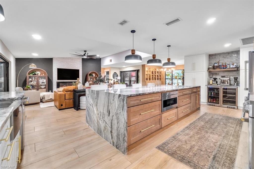 RIDGEWOOD - Residential