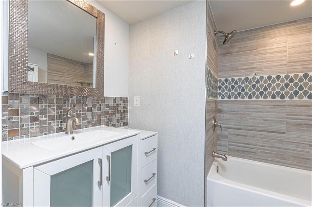 THE ENCLAVE AT NAPLES - Residential