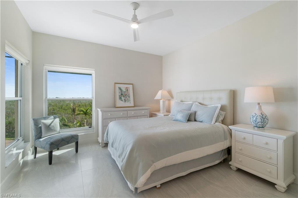 BAREFOOT BEACH CLUB - Residential