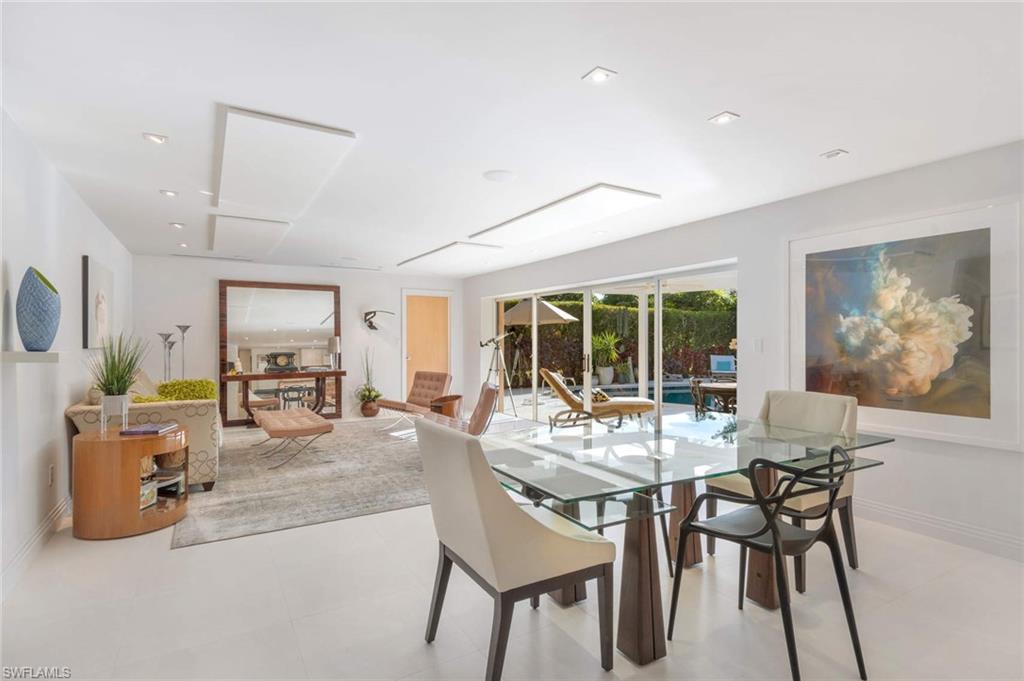 MOORINGS - Residential