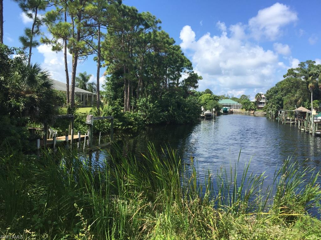 QUAIL CREEK - Land
