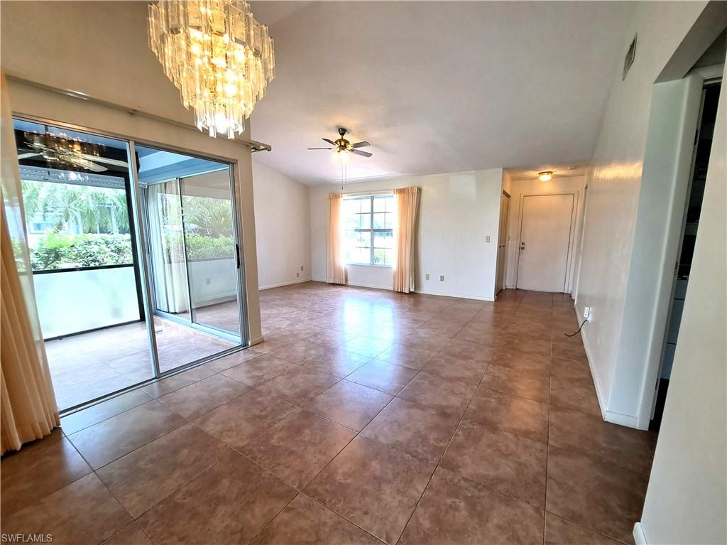 BEACON SQUARE - Residential Lease