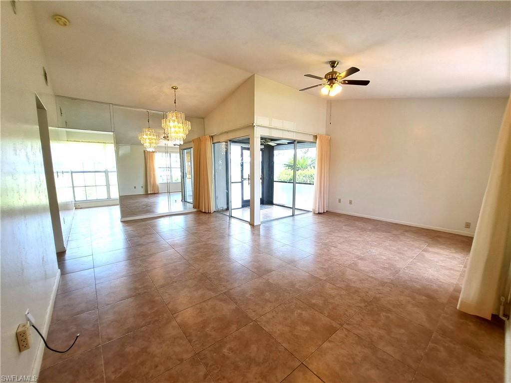 BEACON SQUARE - Residential Lease
