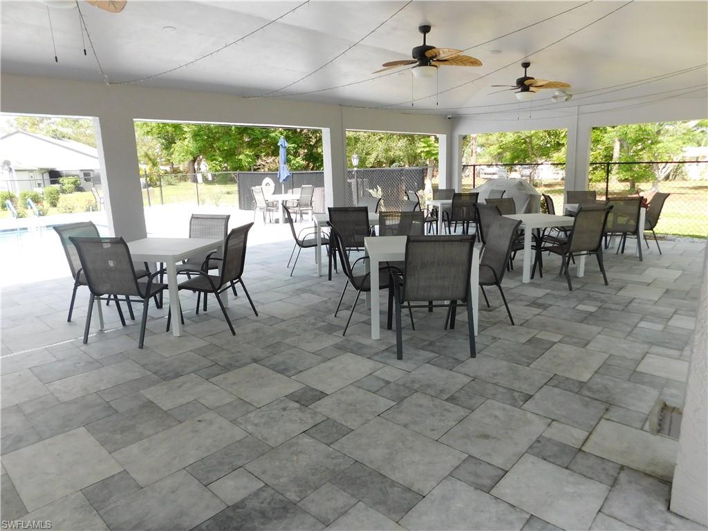 BEACON SQUARE - Residential Lease