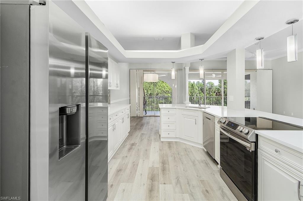 LIGHTHOUSE BAY - Residential
