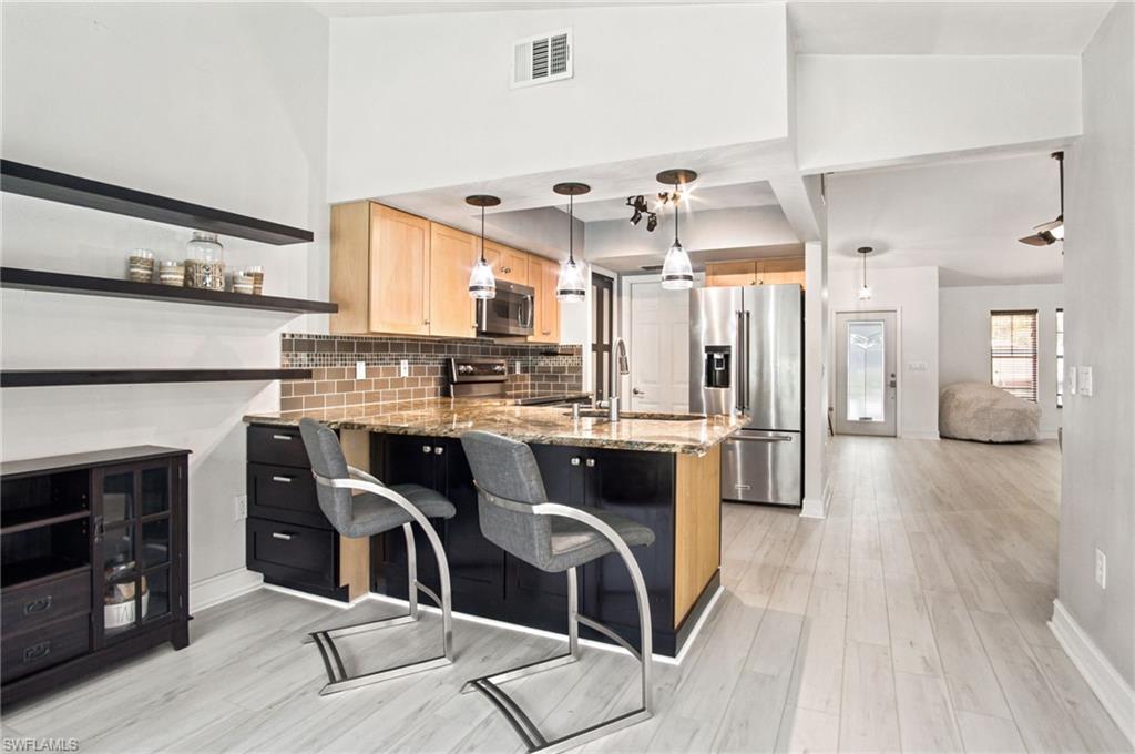 RIVER REACH - Residential