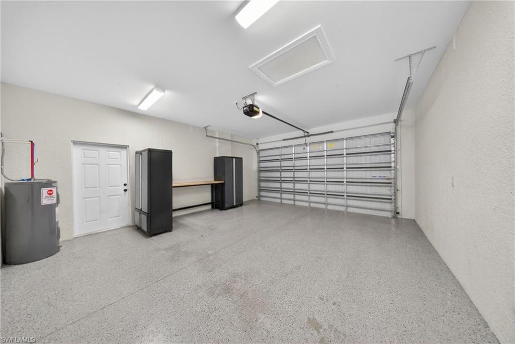 GOLDEN GATE ESTATES - Residential Lease