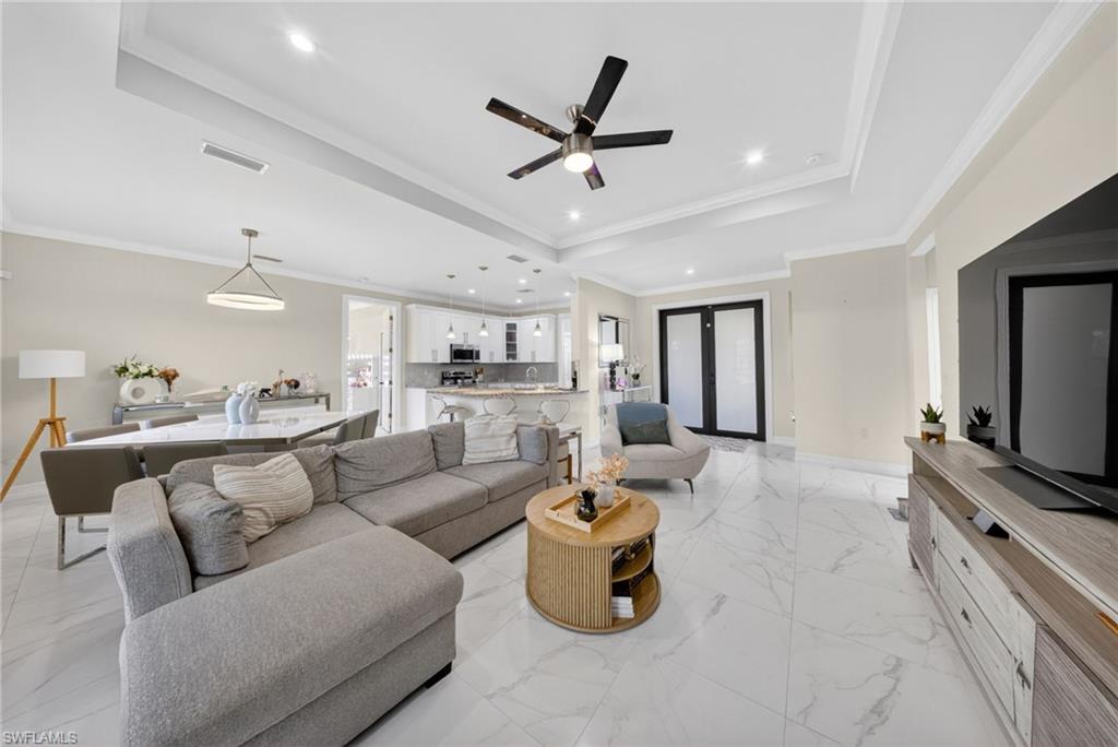 GOLDEN GATE ESTATES - Residential Lease