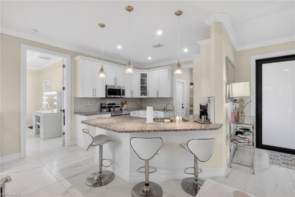 GOLDEN GATE ESTATES - Residential Lease