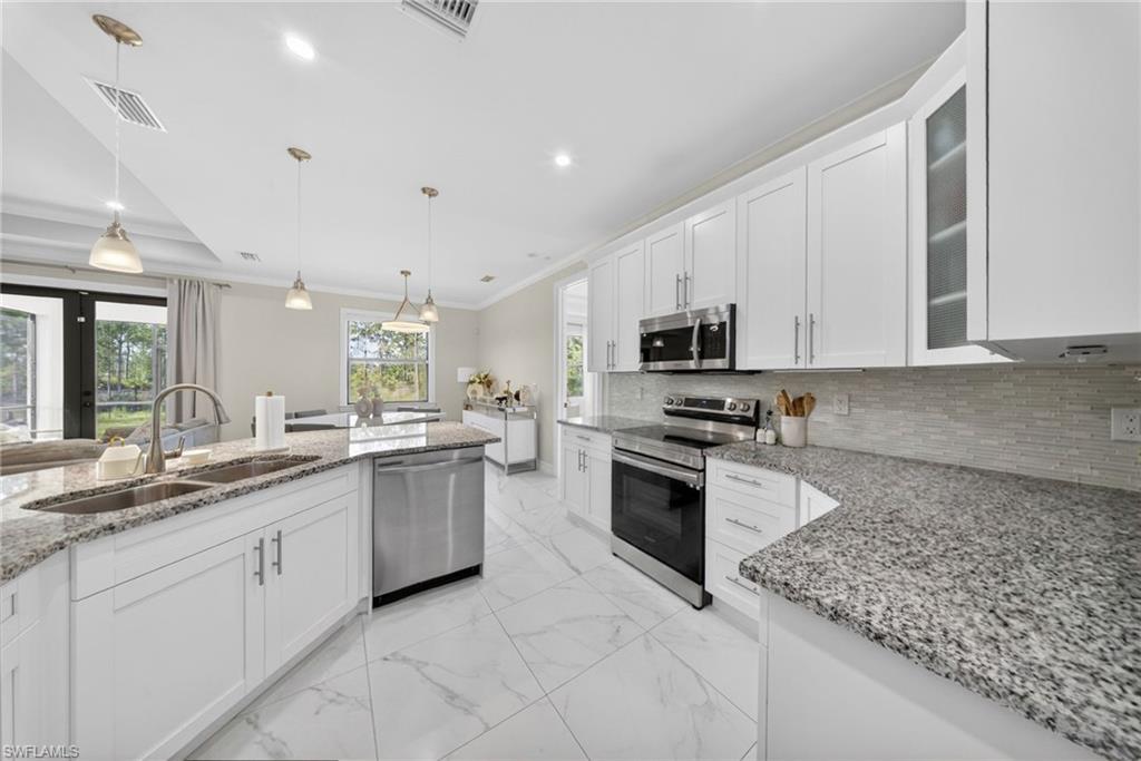 GOLDEN GATE ESTATES - Residential Lease