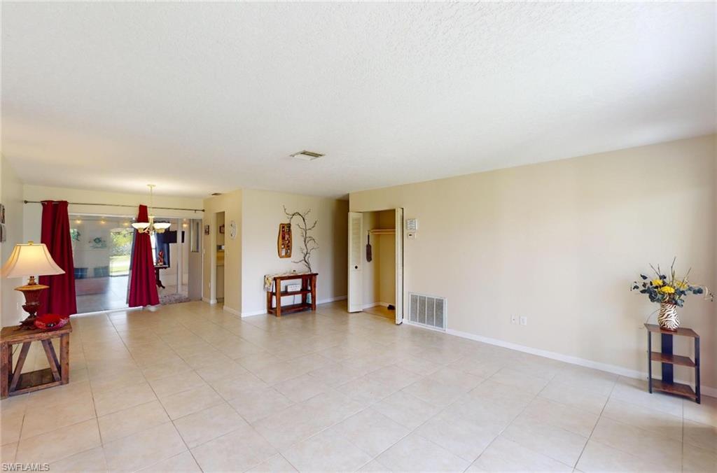 PORT CHARLOTTE - Residential