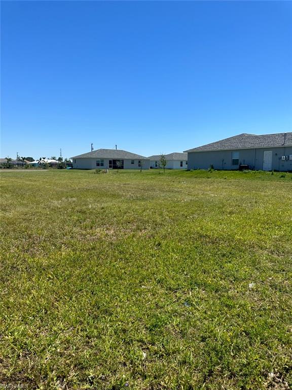 CAPE CORAL - Land