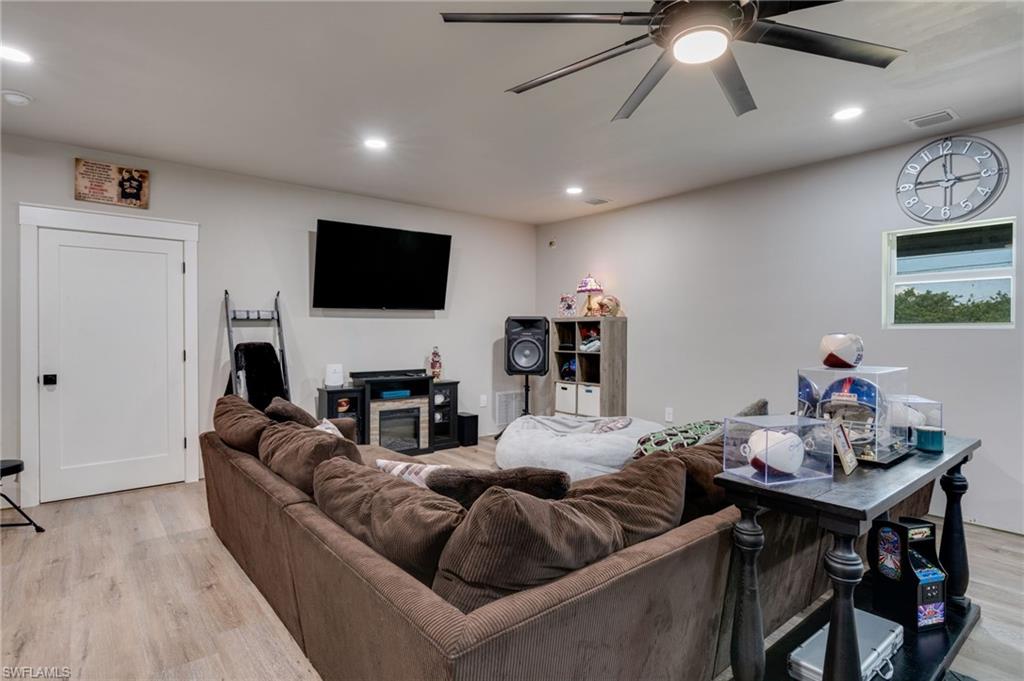 TRAIL DAIRY - Residential