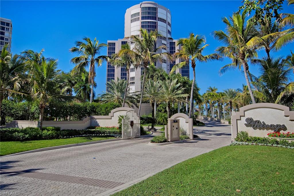 Enjoy Gulf of Mexico views to Sanibel and beyond from one of Naples’ most sought-after buildings! This rarely available south side offering is comprised of over 6,000 square feet of living area with four full bedroom suites, four-and-a-half baths, library, great room, formal dining area and family room. Estate Fifteen South boasts neutral tones throughout and three terraces to enjoy sunrise-to-sunset views. Building specifications include floor-to-ceiling walls of glass, ten-foot ceilings, eight-foot doors, gas cooking and a water detection system. Le Rivage offers the complete luxury lifestyle with unmatched amenities, including 24-hour front desk attendant, saline pool and spa, gorgeous social room, top-notch fitness room, massage room, two Gulf-view guest suites, three parking spaces, as well as an air-conditioned storage locker and beach storage. The Village on Venetian Bay is nearby and has been heralded for its waterfront setting, wonderful dining and eclectic mix of specialty retailers. Park Shore residents may purchase or lease a boat dock located on Venetian Bay.