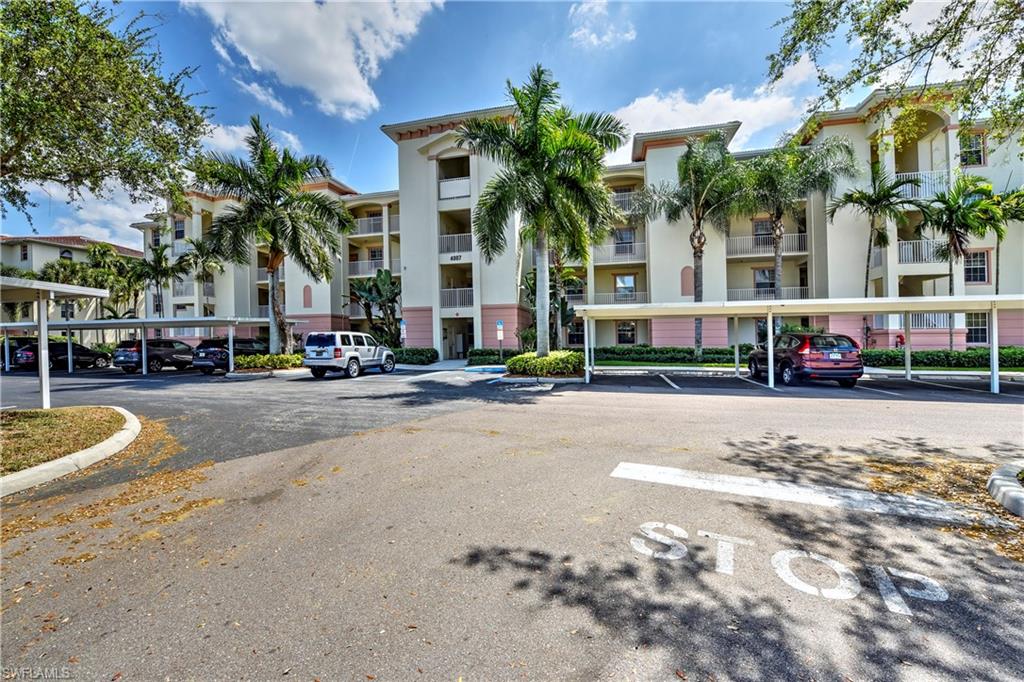 BANYAN TRACE - Residential