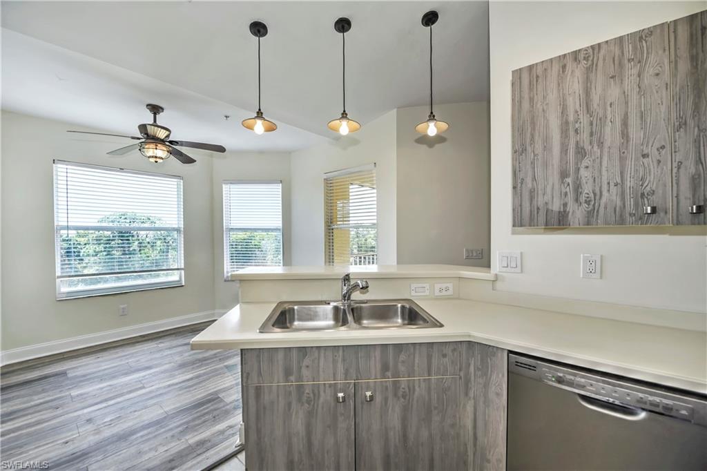 BANYAN TRACE - Residential