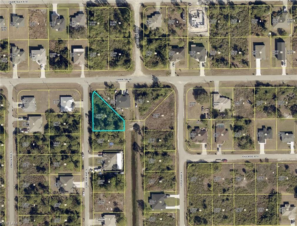 LEHIGH ACRES - Land