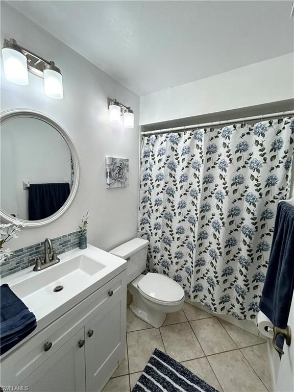CLUB AT CRYSTAL LAKE CONDOMINIUM - Residential