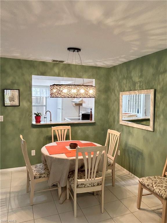 CLUB AT CRYSTAL LAKE CONDOMINIUM - Residential