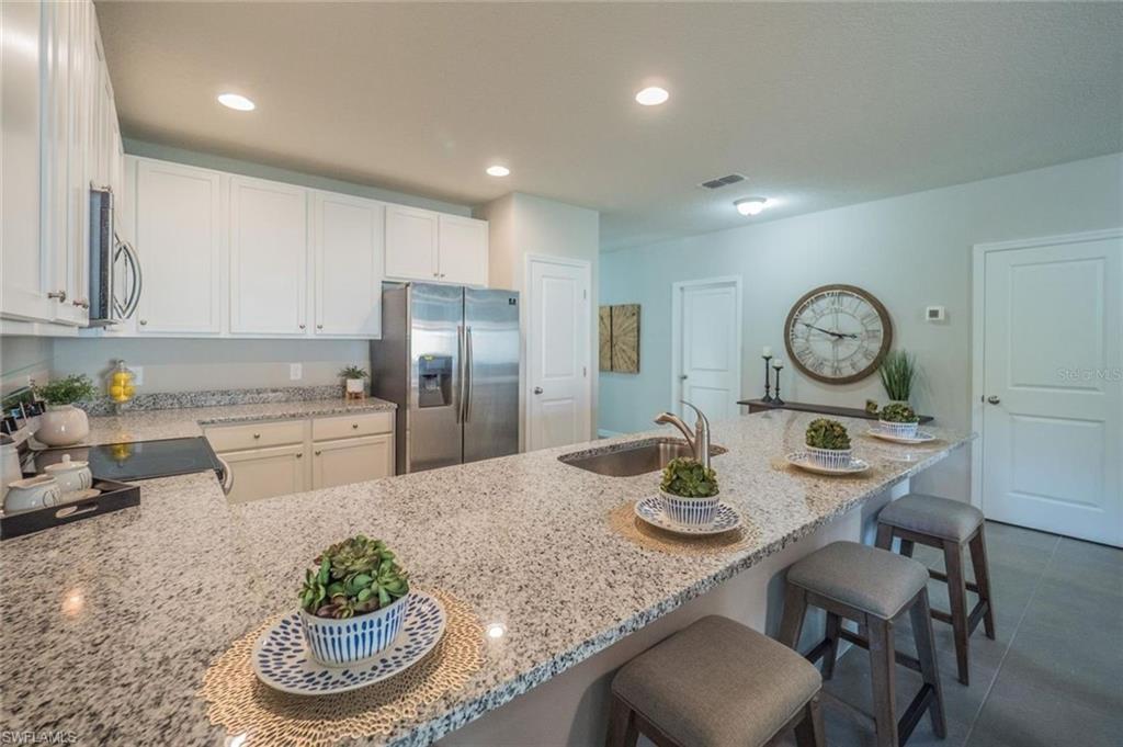 CAPE CORAL - Residential Lease