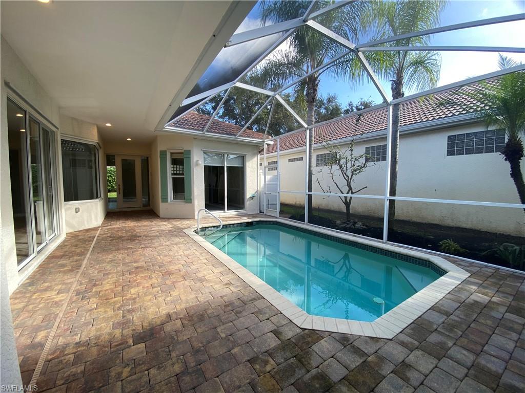 BOCA BAY - Residential