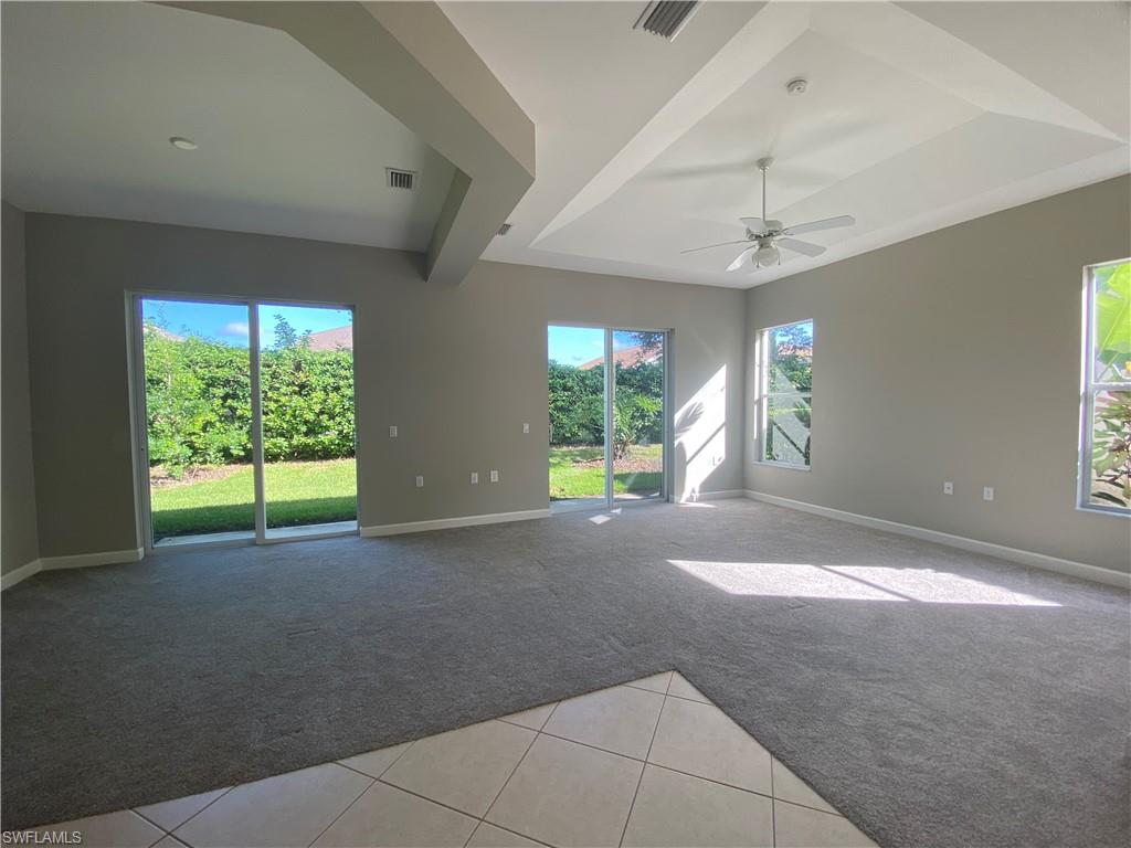 BOCA BAY - Residential