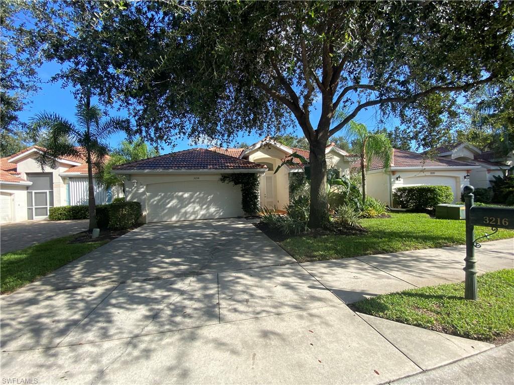BOCA BAY - Residential