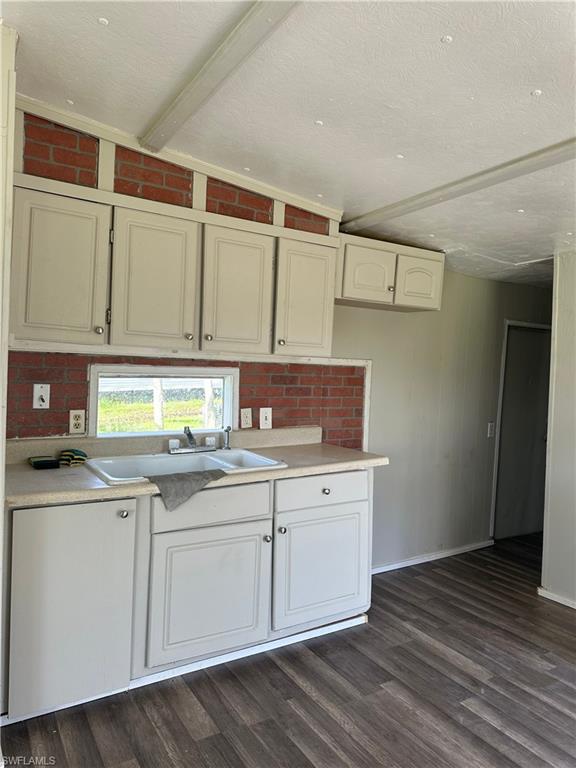 NORTH FORT MYERS - Residential Lease