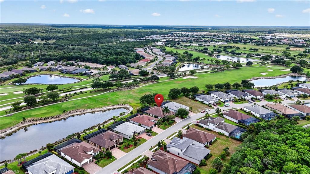 COUNTRY CLUB - Residential