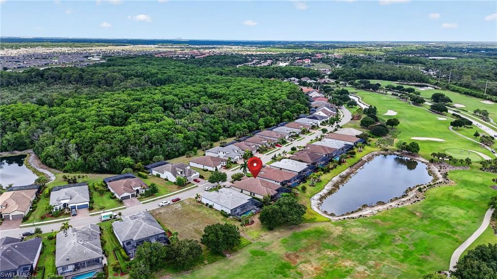COUNTRY CLUB - Residential