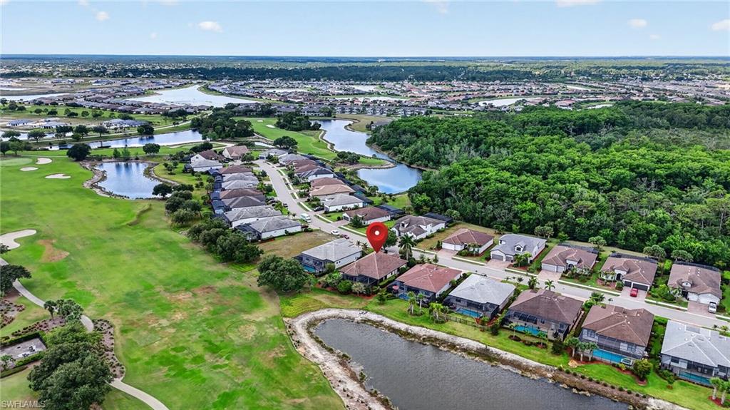 COUNTRY CLUB - Residential