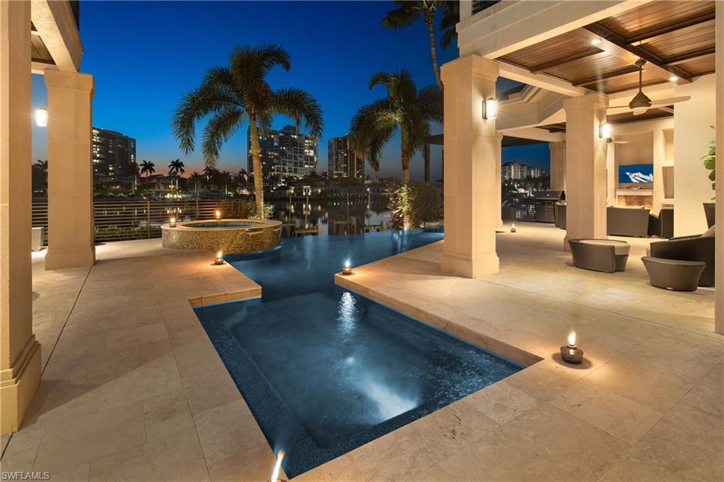 PARK SHORE - Residential